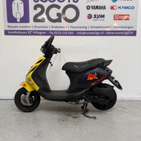 piaggio zip red bull 45km