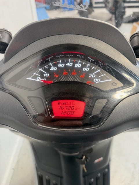 Vespa Sprint 25/45km - Afbeelding 5