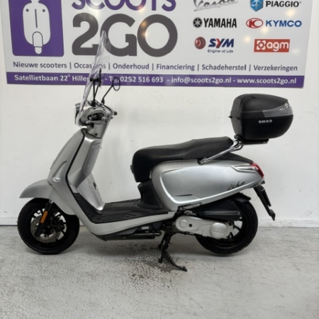 vespa sprint 25/45km (kopie)