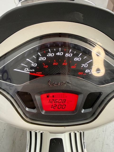 Vespa Sprint 25/45km - Afbeelding 5