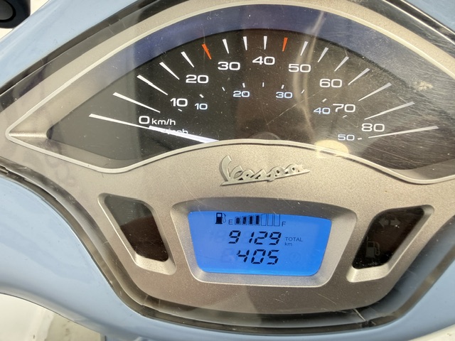 Vespa Primavera 45km - Afbeelding 5