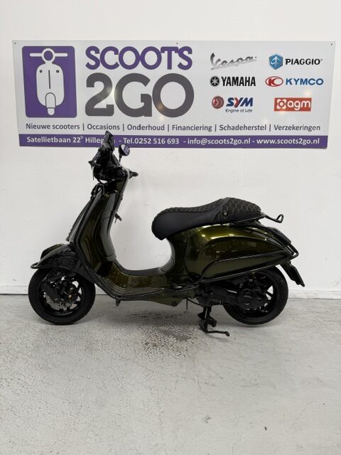 Vespa Sprint 45km 80cc